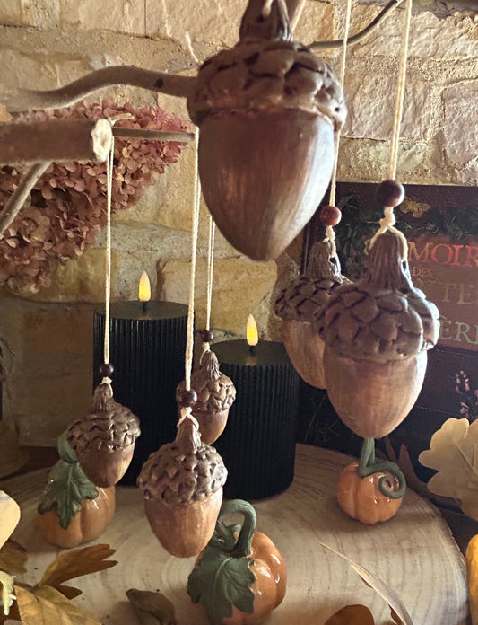 Les Talismans du vieux chêne - suspension décorative en céramique