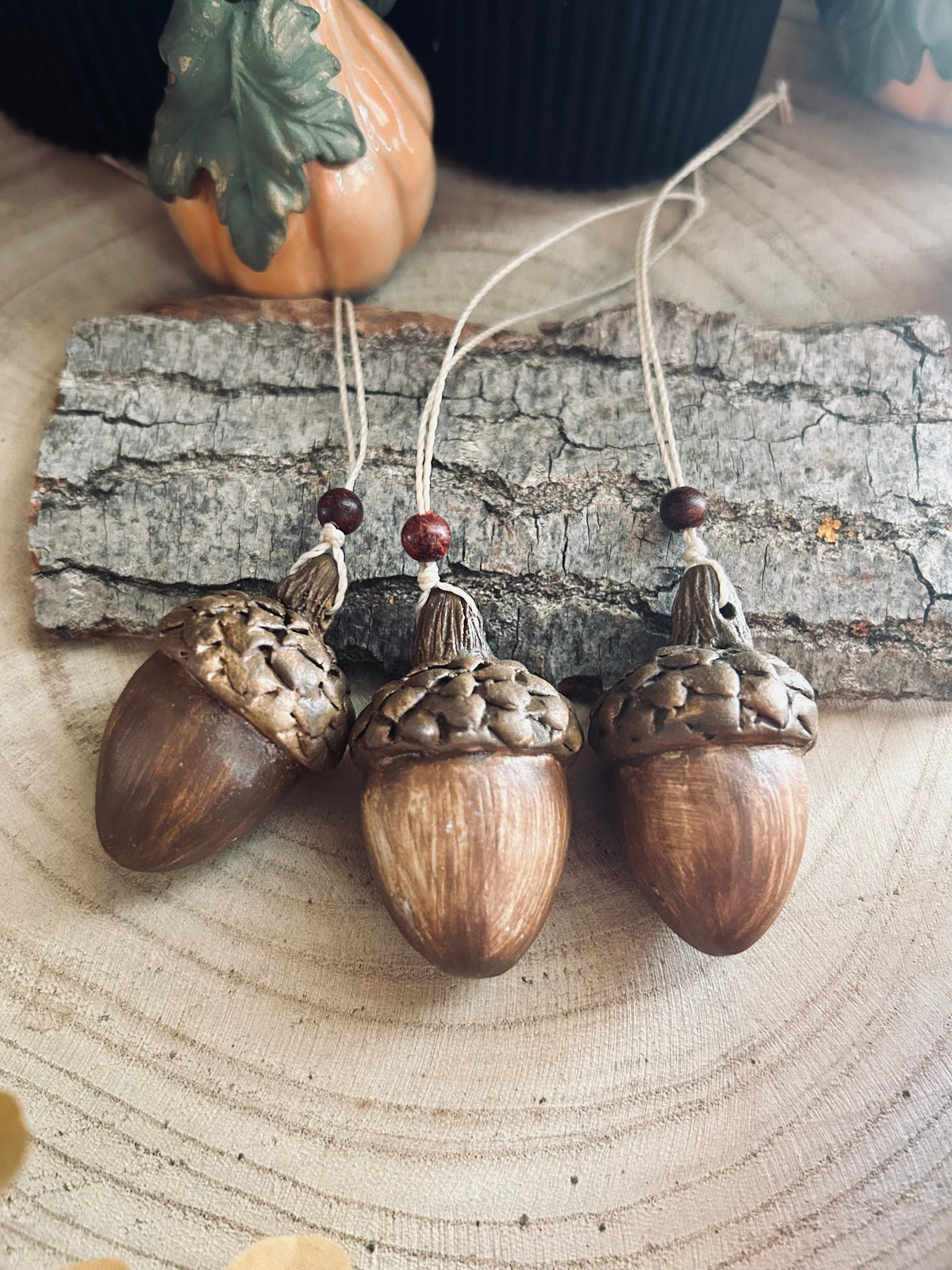 Les Talismans du vieux chêne - suspension décorative en céramique