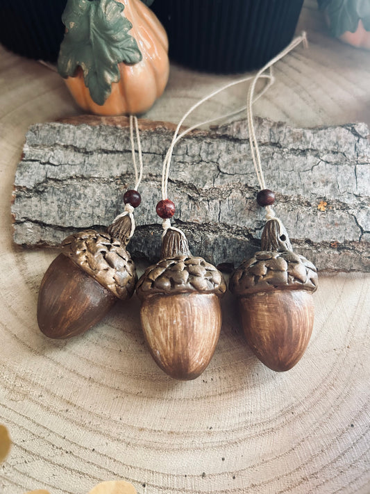 Les Talismans du vieux chêne - suspension décorative en céramique